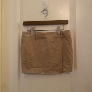 Motel Skirt